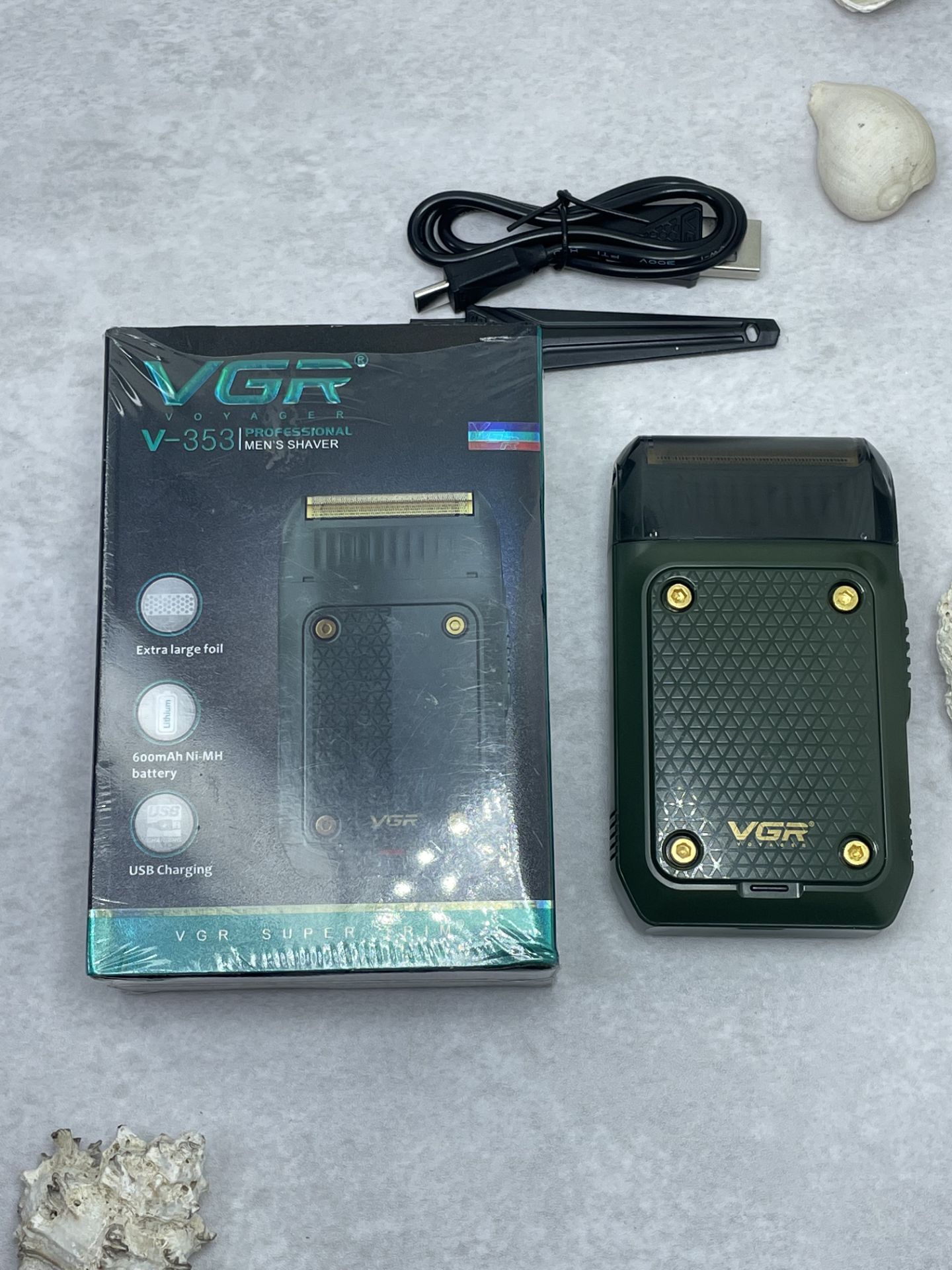 شیور و ماشین اصلاح صورت وی‌جی‌آر مدل V-353 (VGR V-353 Professional Shaver)